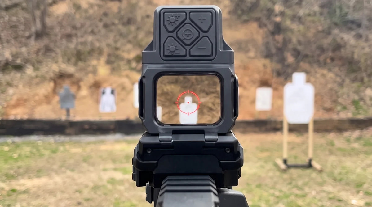 Illustration: view through the HYBRID by day with the thermal off, clear window, red circle on the target